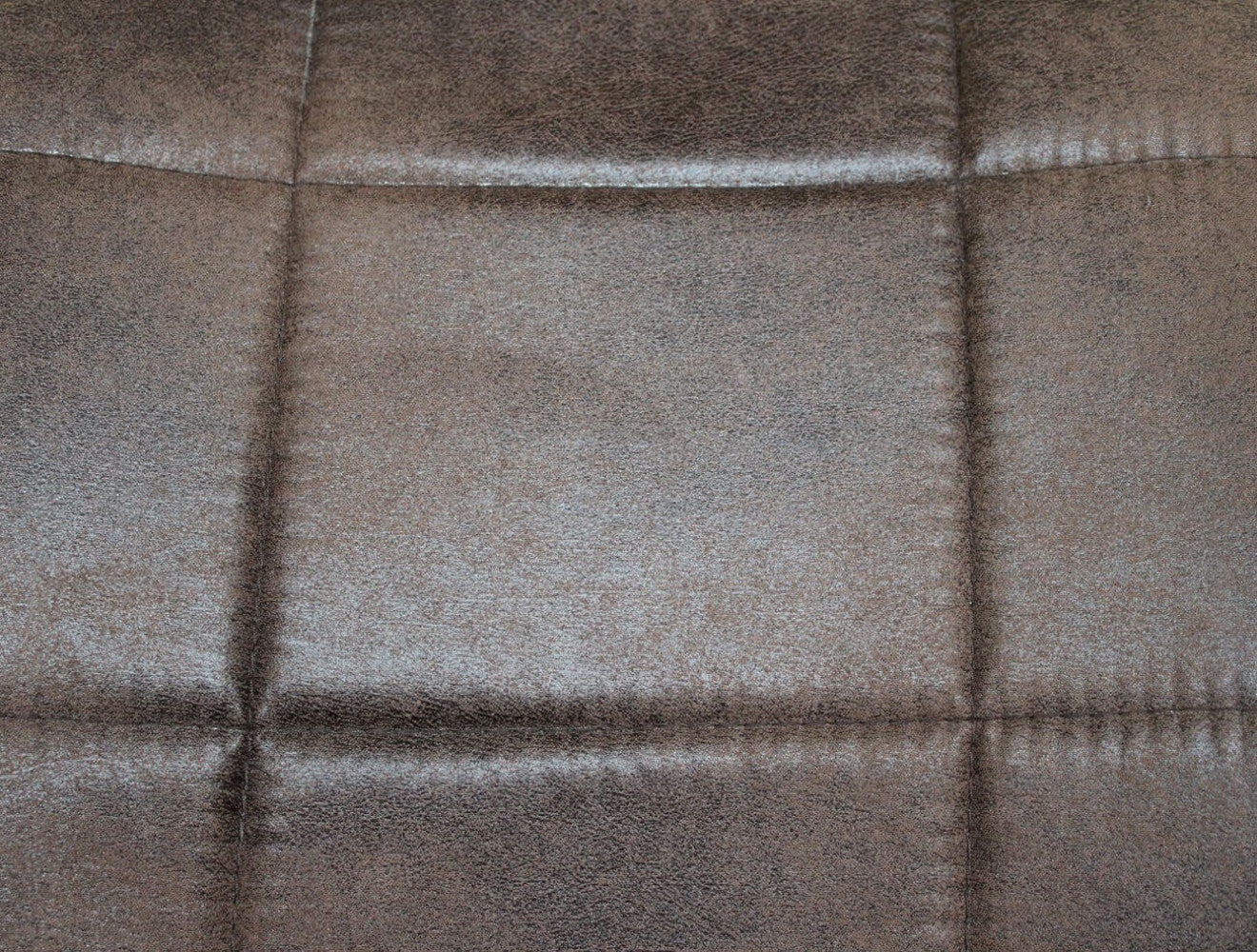 Sedia Marrone in tessuto e legno, Elegante Salone Camera