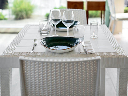 Tavolo 150x90 cm Rettangolare Fisso in Wicker Bianco