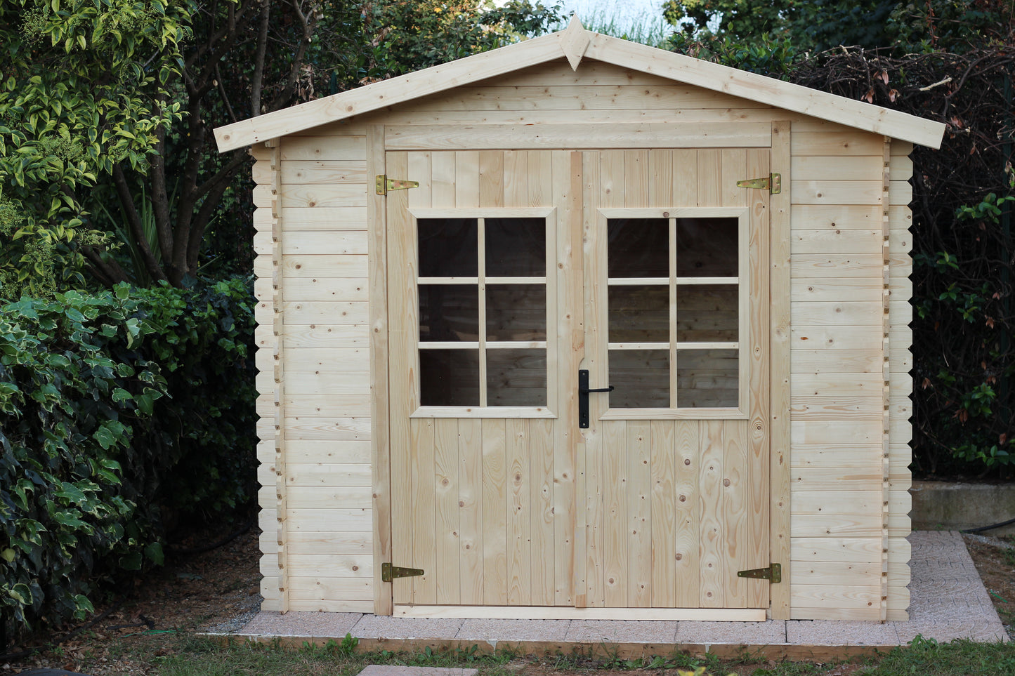 Casetta in Legno Abete Grezzo Blockhouse 246x300 cm con Porta Doppia